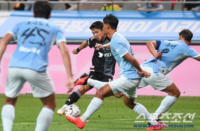 Góc Nhìn 58WIN: Kim Dae-won: Ghi bàn vào lưới Man City tôi rất vui, đây sẽ là khoảnh